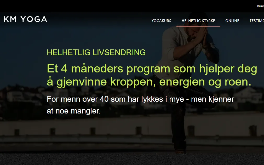 Den gamle siden for Helhetlig Styrke: gulgrønn tekst på svart, med meny og tekst tett i toppen.